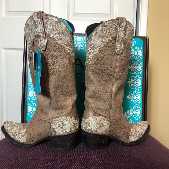 LANE Cowgirl boots with lace detail perfect for Bride! - Picture 4 of 6